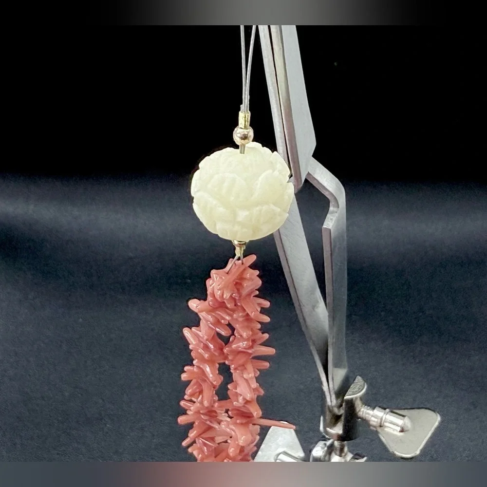Phone wristlet or bag charm, enamel cameo pendant & carved lotus blossom bead - Picture 3 of 5